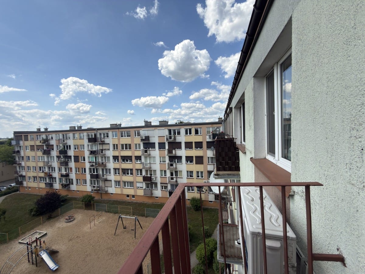 Mieszkanie 4 pokojowe na Sprzedaż