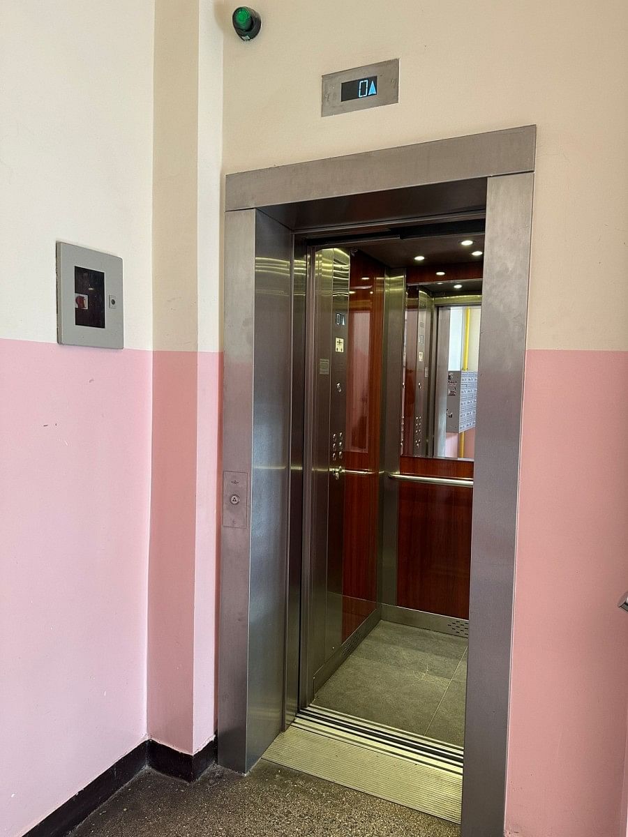 Lokal użytkowy  pokojowe na Sprzedaż