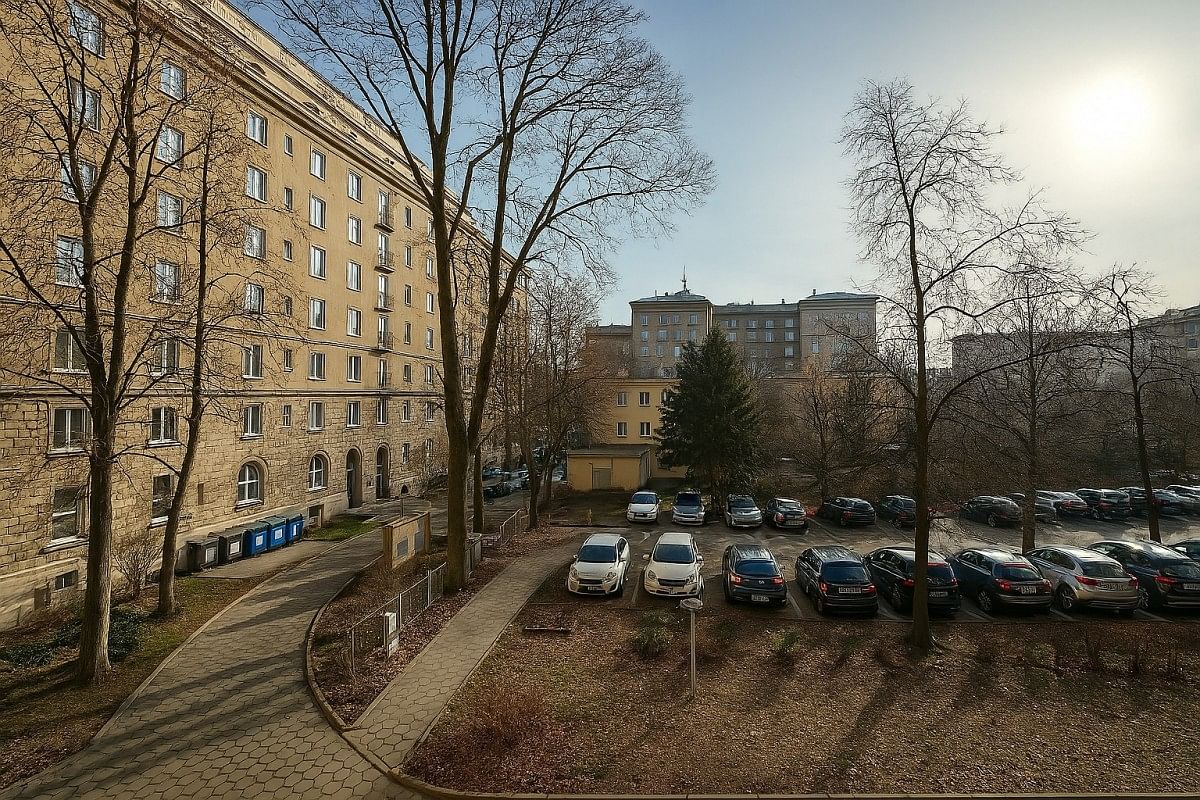 Lokal użytkowy  pokojowe na Sprzedaż
