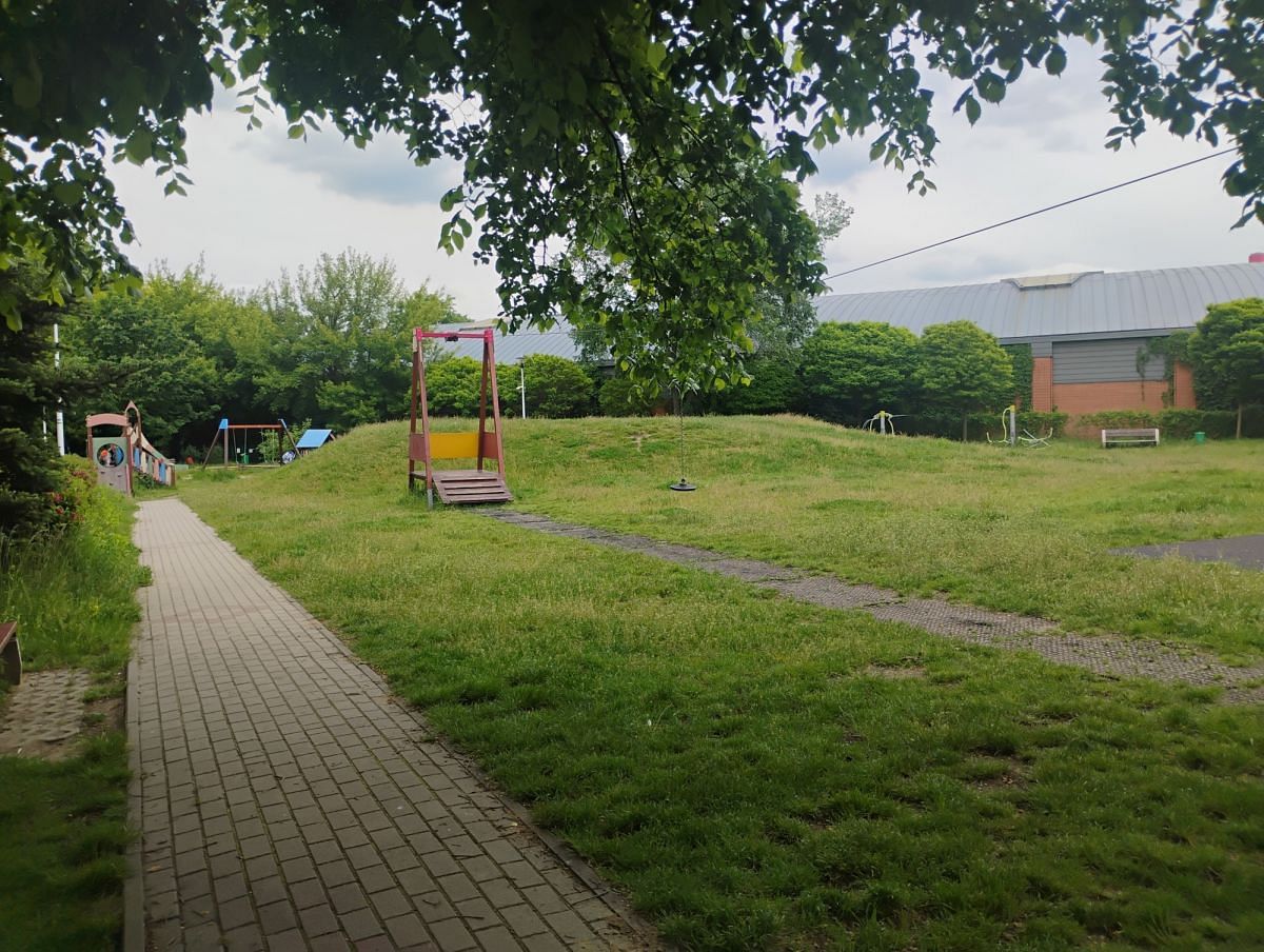 Mieszkanie 4 pokojowe na Sprzedaż