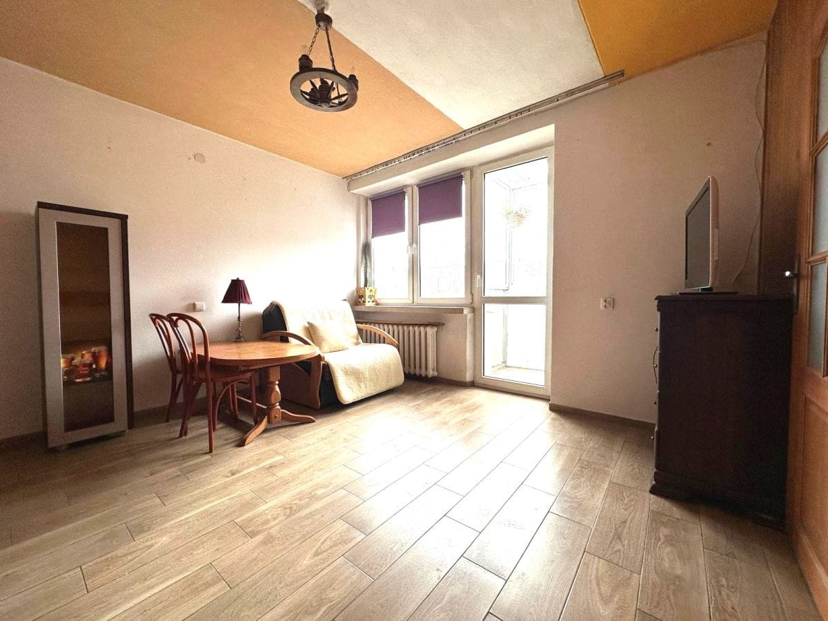 Mieszkanie 3 pokojowe na Sprzedaż