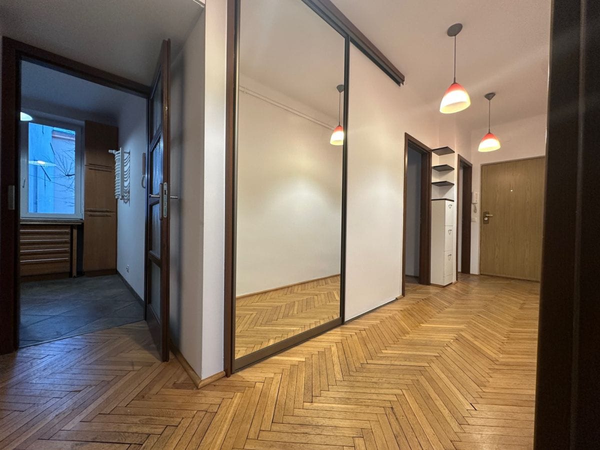 Lokal użytkowy  pokojowe na Wynajem