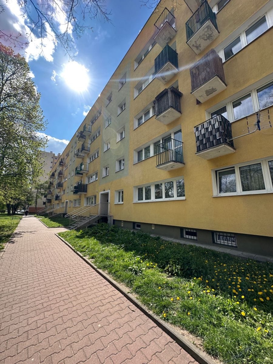 Mieszkanie 3 pokojowe na Sprzedaż