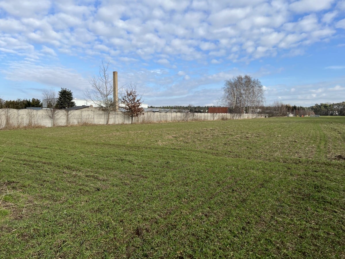 Działka  pokojowe na Sprzedaż