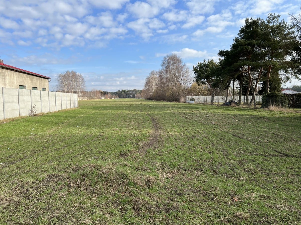 Działka  pokojowe na Sprzedaż