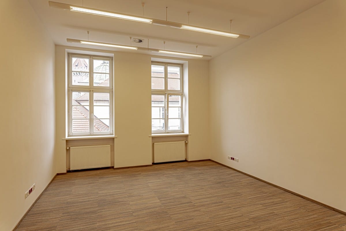 Lokal użytkowy  pokojowe na Wynajem