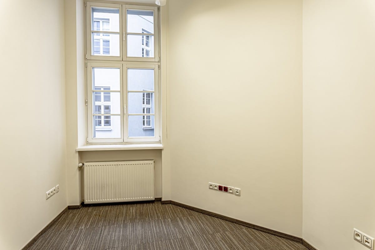 Lokal użytkowy  pokojowe na Wynajem