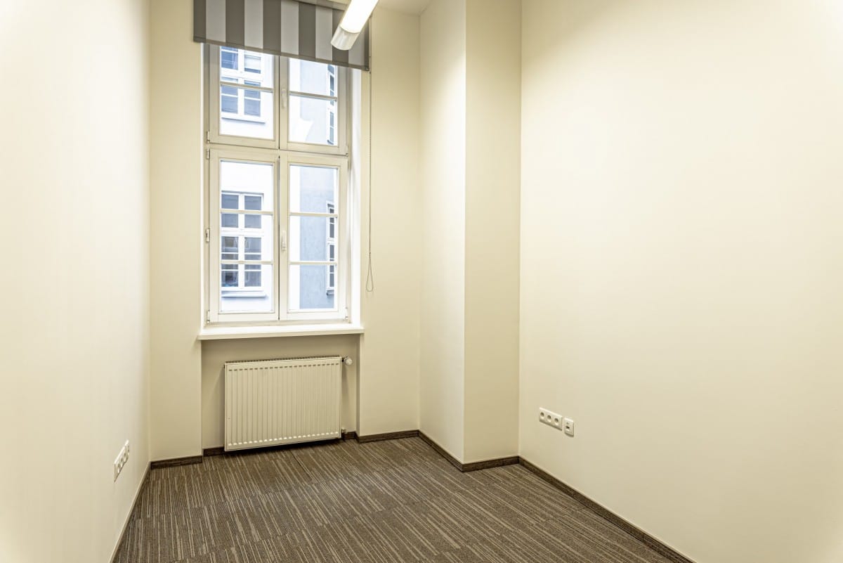 Lokal użytkowy  pokojowe na Wynajem