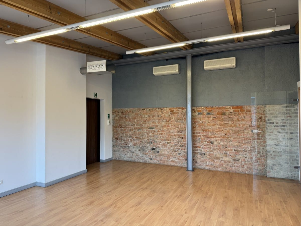 Lokal użytkowy  pokojowe na Wynajem
