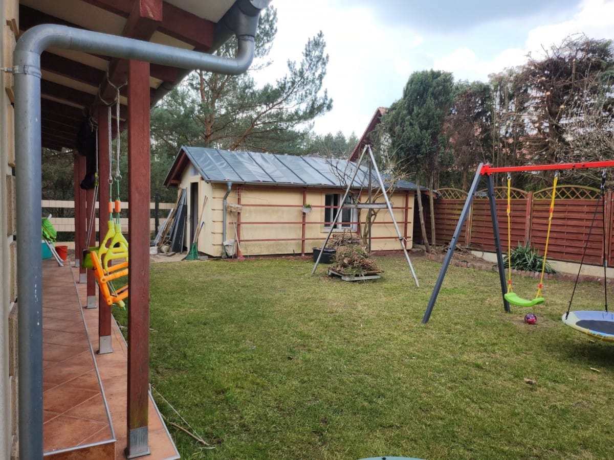 Dom 9 pokojowe na Sprzedaż