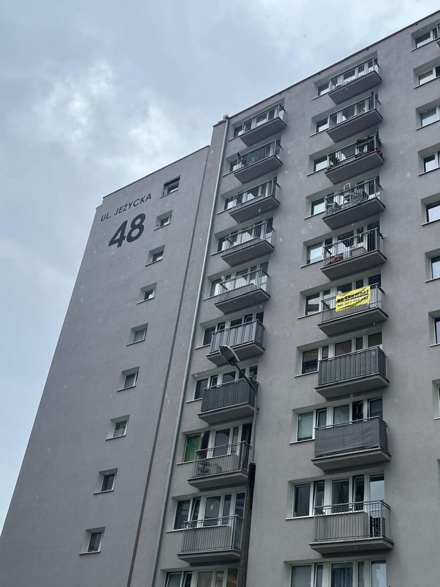 Mieszkanie 3 pokojowe na Sprzedaż