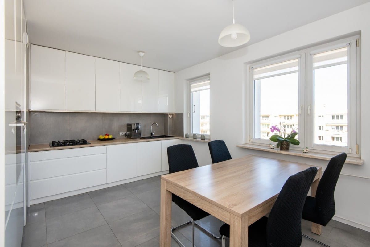 Mieszkanie 3 pokojowe na Sprzedaż