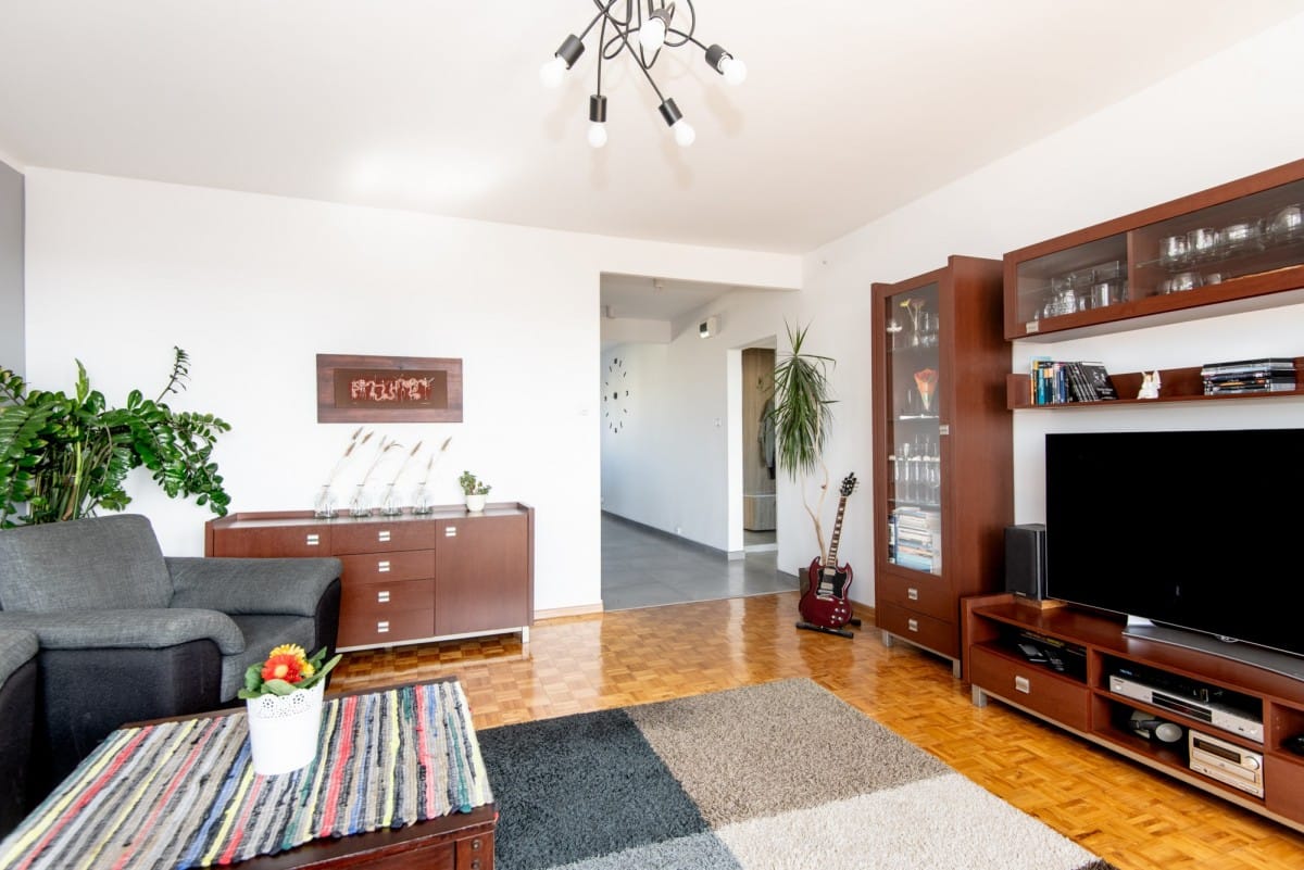 Mieszkanie 3 pokojowe na Sprzedaż