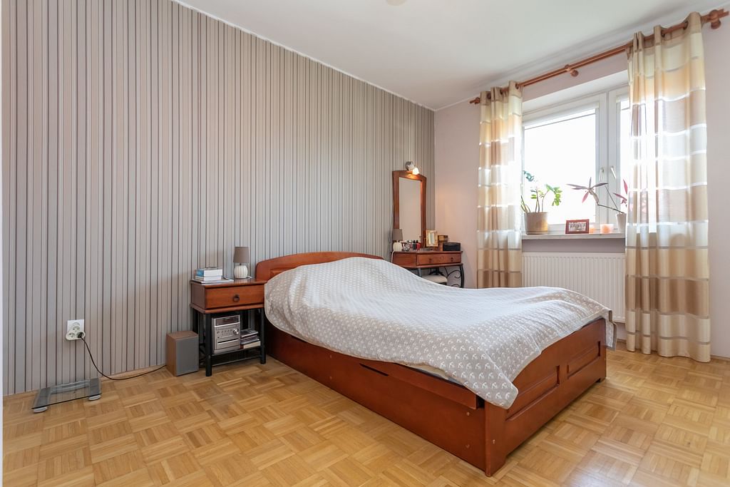 Dom 5 pokojowe na Sprzedaż