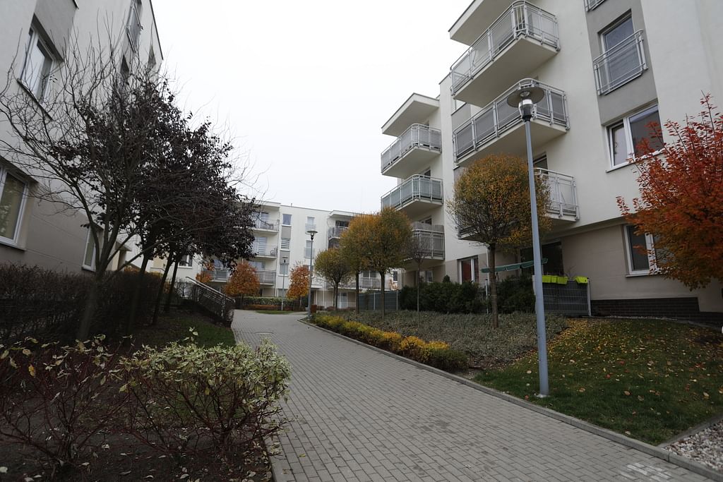 Mieszkanie 4 pokojowe na Sprzedaż