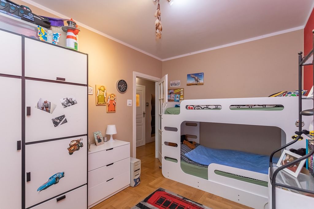 Mieszkanie 3 pokojowe na Sprzedaż