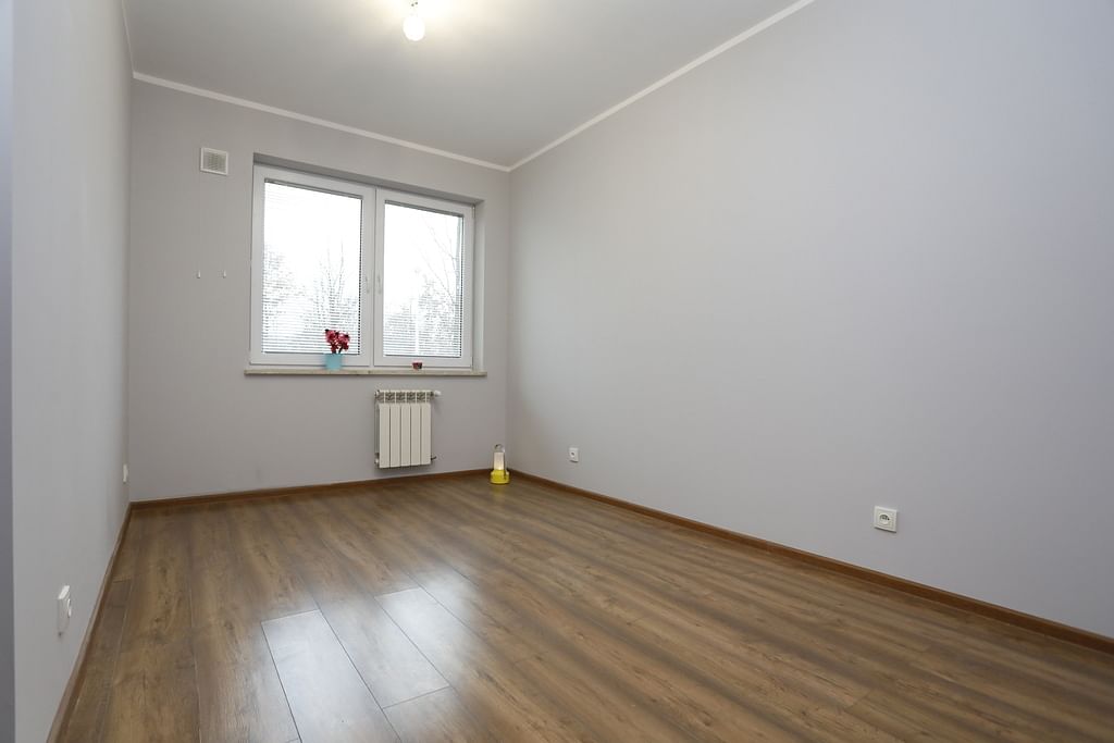 Mieszkanie 4 pokojowe na Sprzedaż