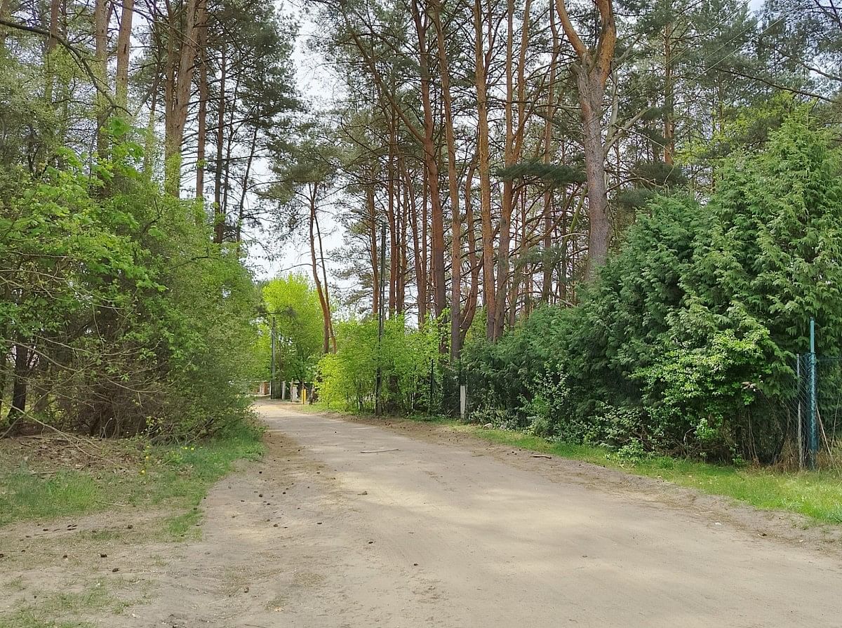 Działka  pokojowe na Sprzedaż