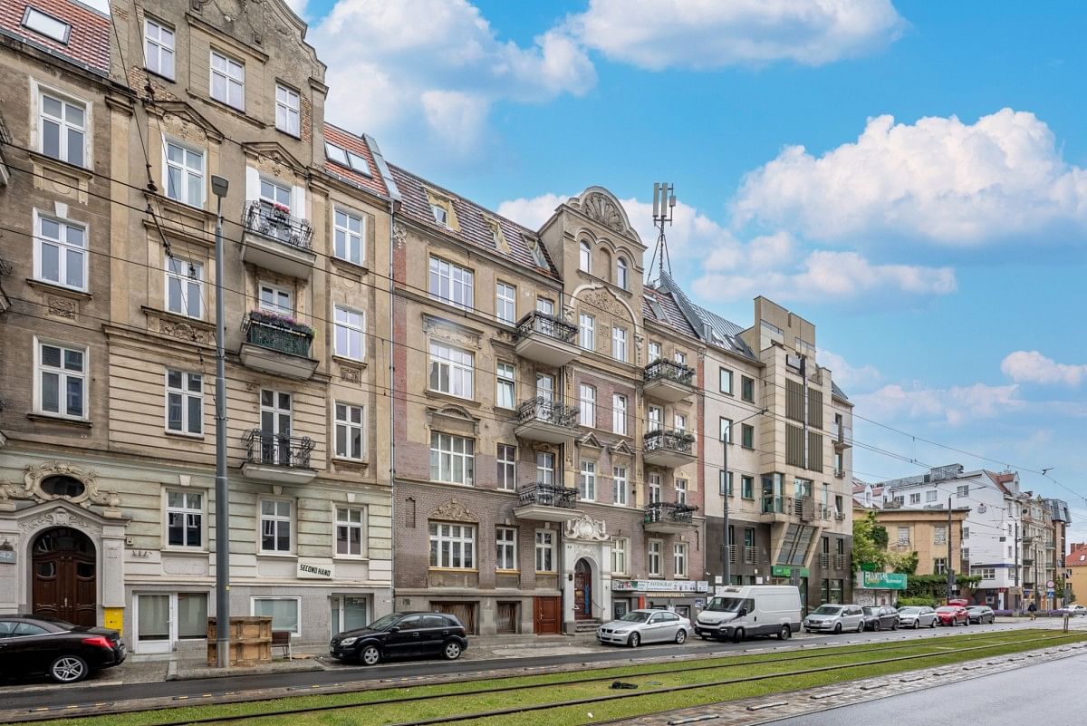 Mieszkanie 4 pokojowe na Sprzedaż