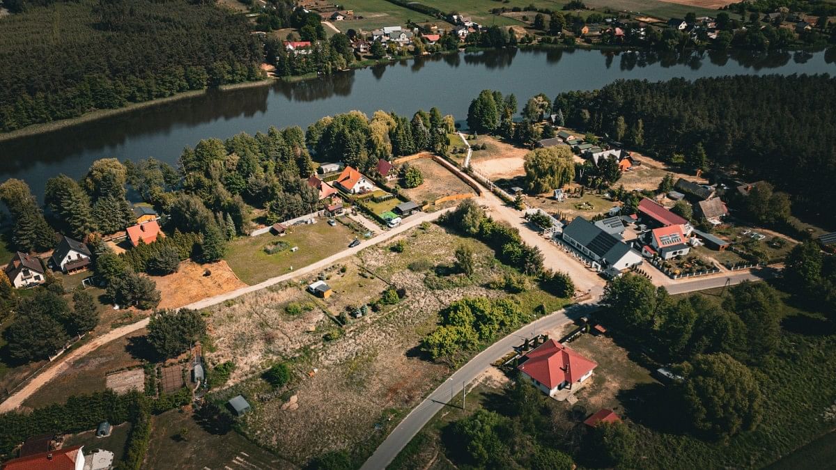 Działka  pokojowe na Sprzedaż