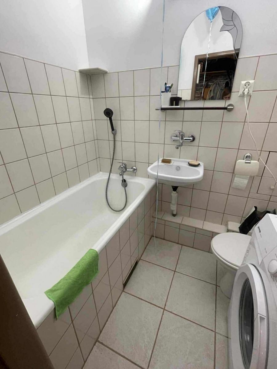 Mieszkanie 1 pokojowe na Sprzedaż
