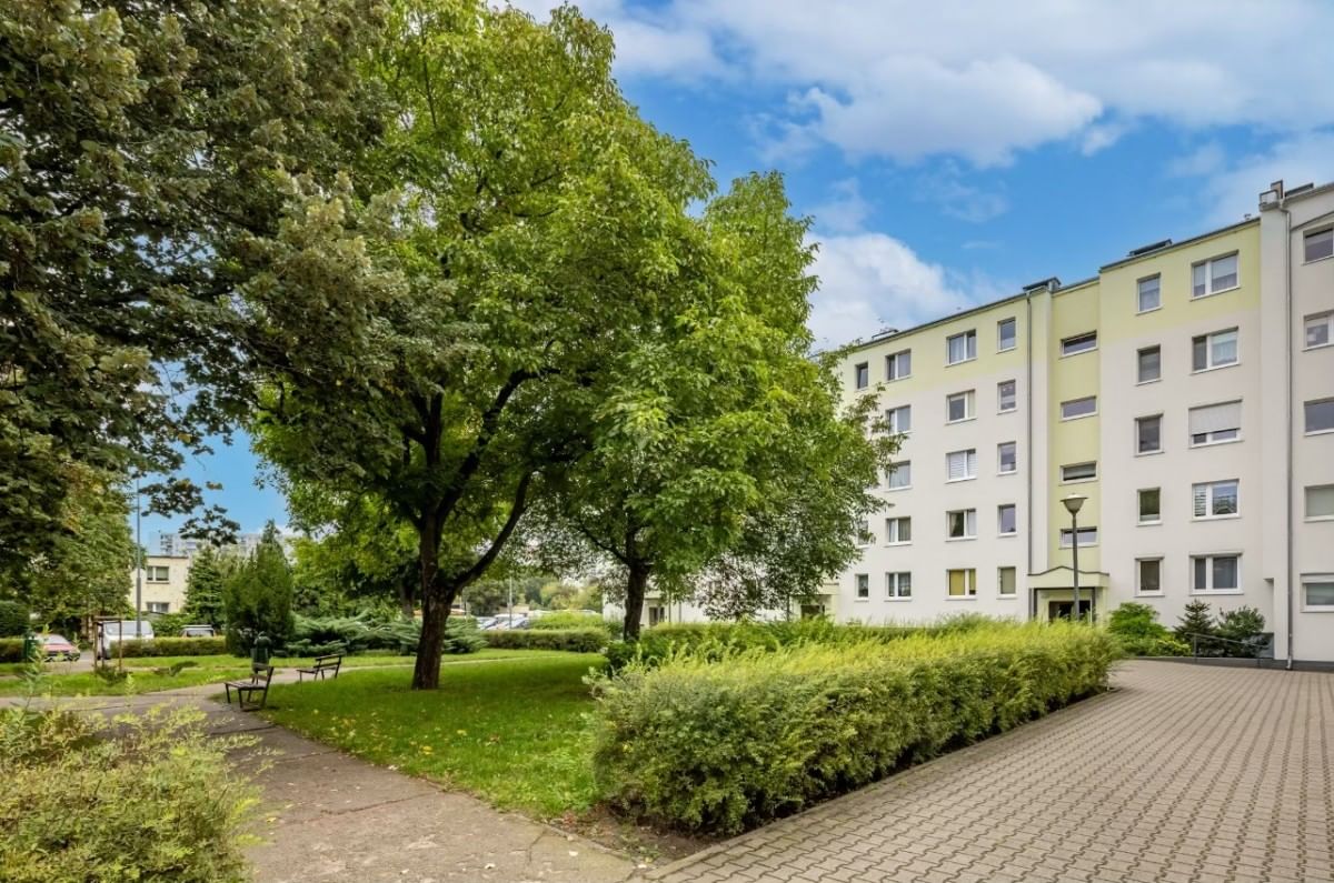 Mieszkanie 3 pokojowe na Sprzedaż