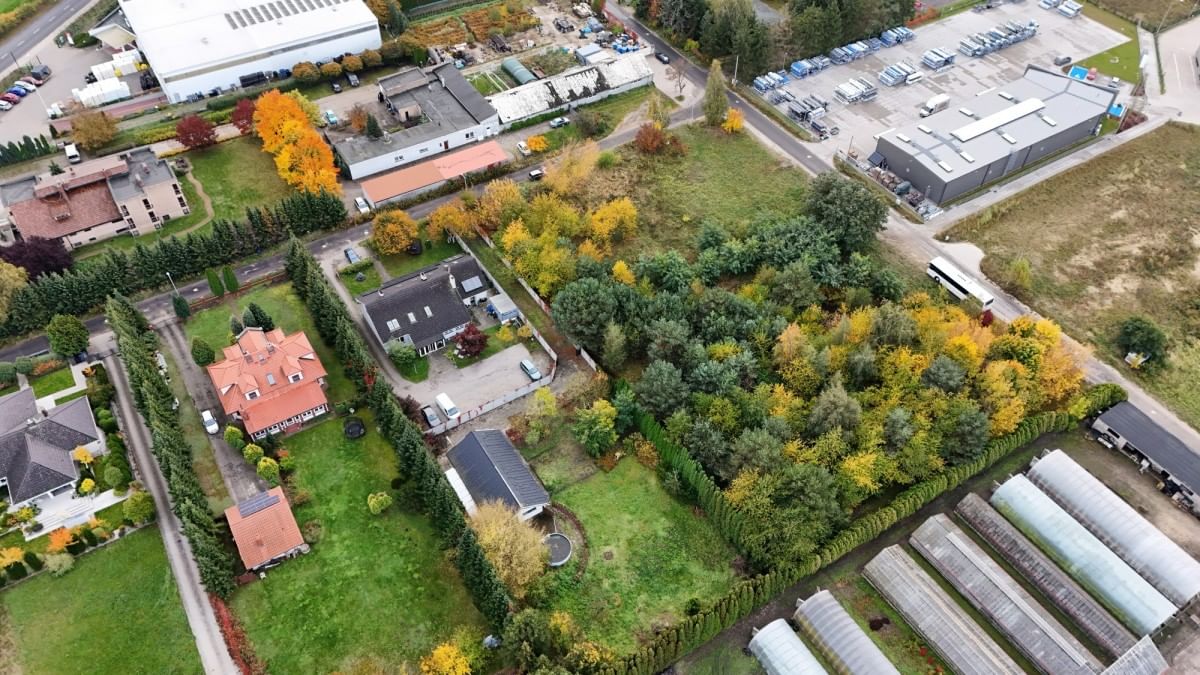 Działka  pokojowe na Sprzedaż