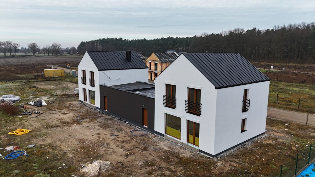 Dom 5 pokojowe na Sprzedaż