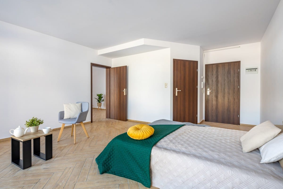 Lokal użytkowy  pokojowe na Sprzedaż