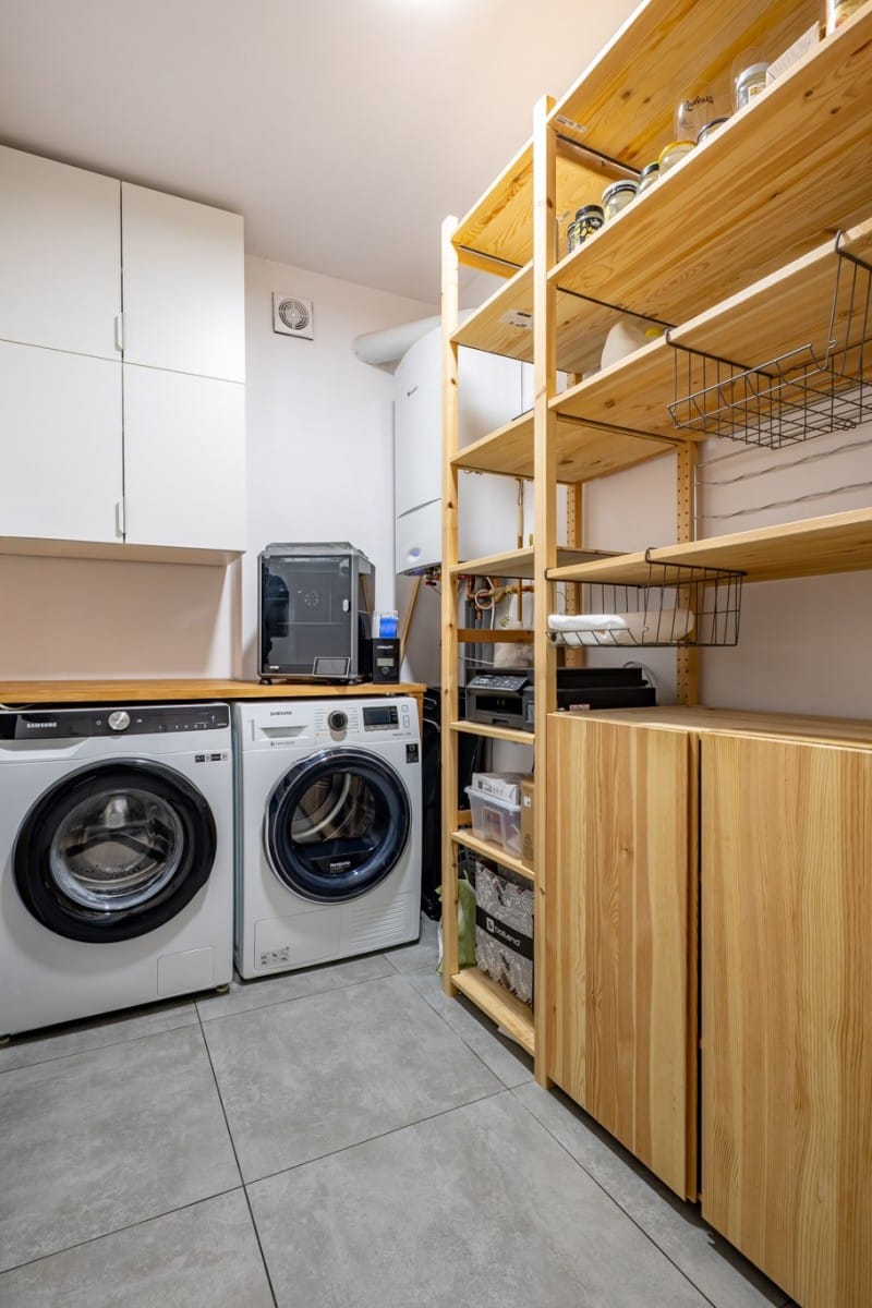 Dom 4 pokojowe na Sprzedaż