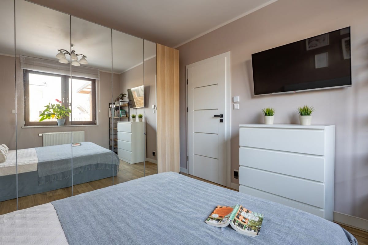 Dom 4 pokojowe na Sprzedaż