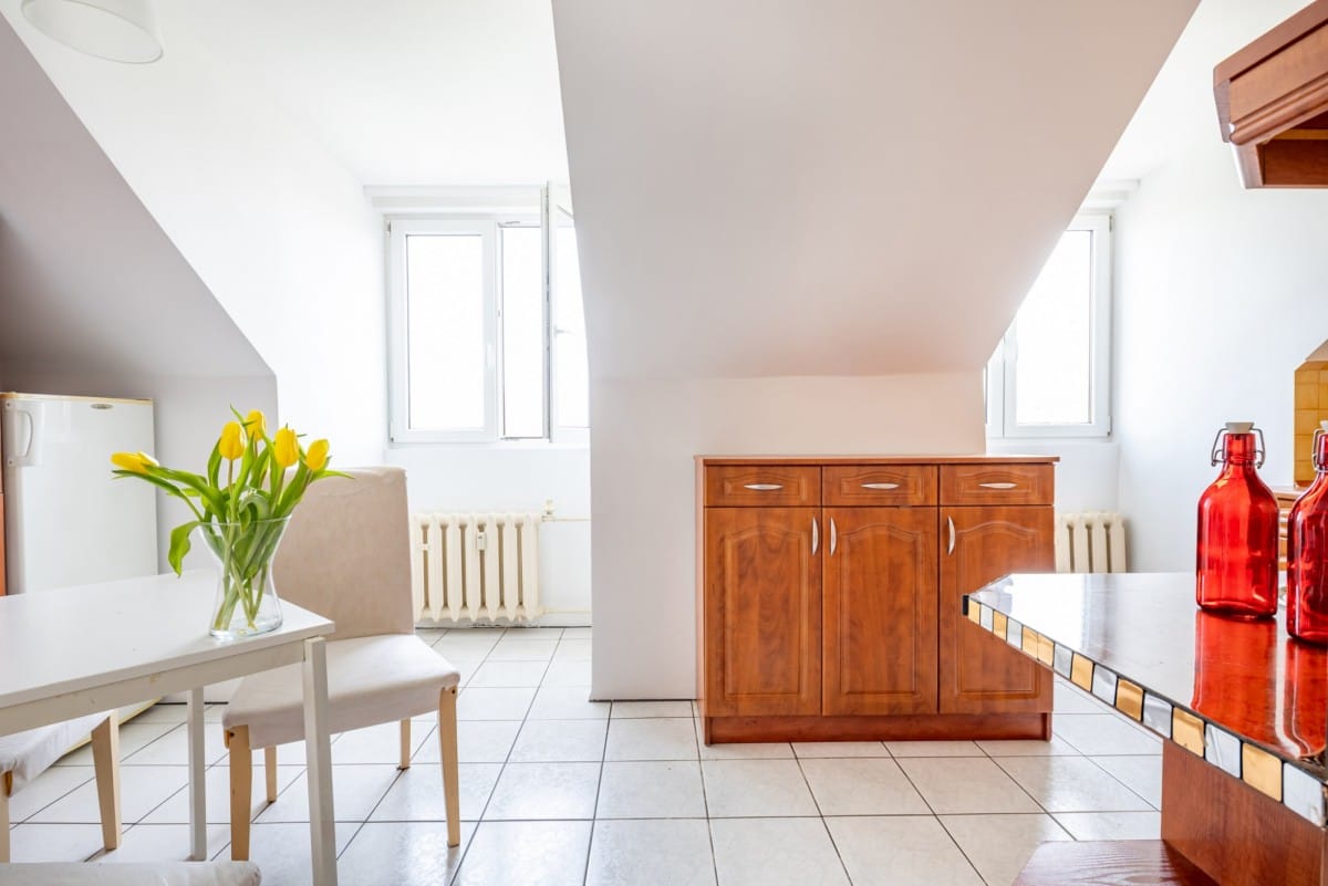 Mieszkanie 2 pokojowe na Sprzedaż