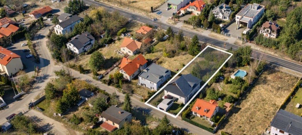 Działka  pokojowe na Sprzedaż