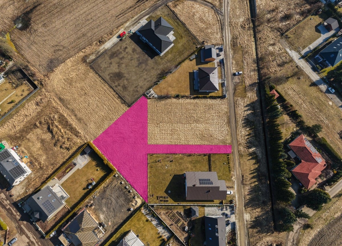 Działka  pokojowe na Sprzedaż