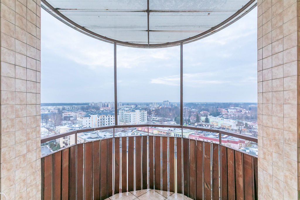 Mieszkanie 4 pokojowe na Sprzedaż