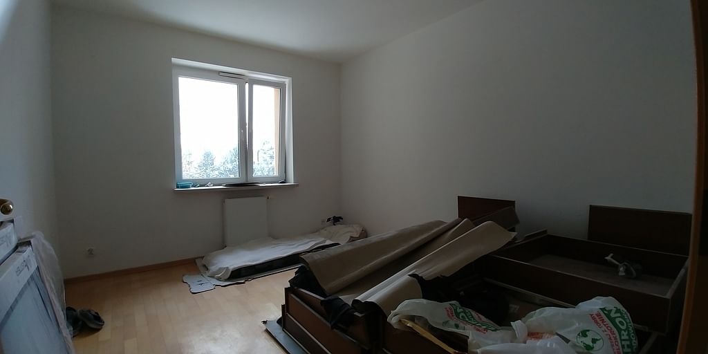 Mieszkanie 4 pokojowe na Sprzedaż
