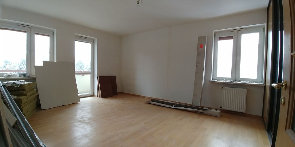 Mieszkanie 4 pokojowe na Sprzedaż