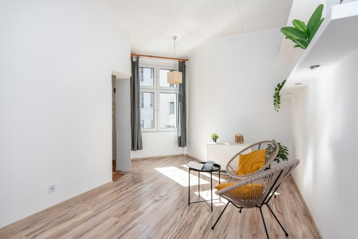 Mieszkanie na Sprzedaż 1 pokoje agencja Tur Nieruchomości Mieszkanie 1 pokojowe na Sprzedaż