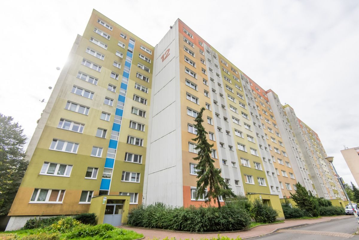 Mieszkanie 3 pokojowe na Sprzedaż
