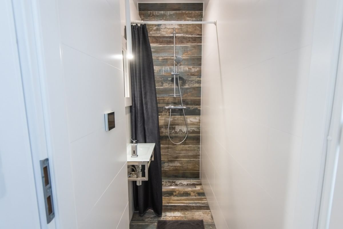 Dom 5 pokojowe na Sprzedaż