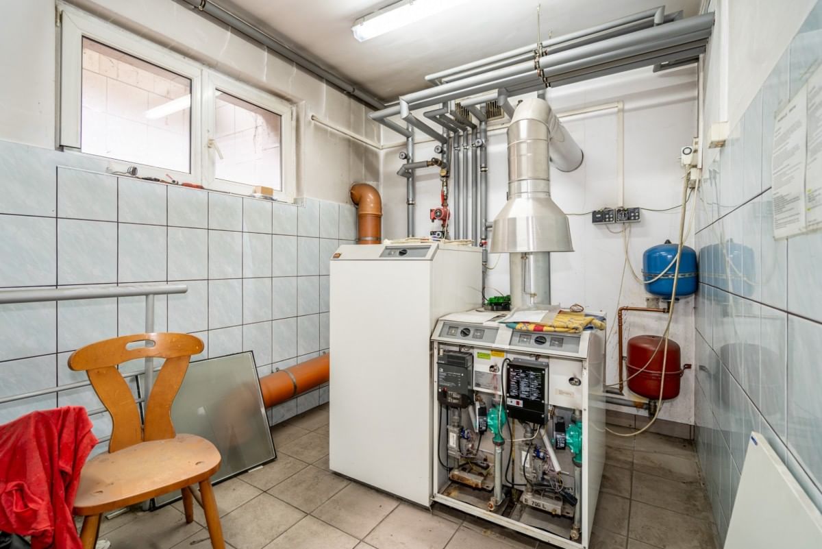 Lokal użytkowy  pokojowe na Sprzedaż