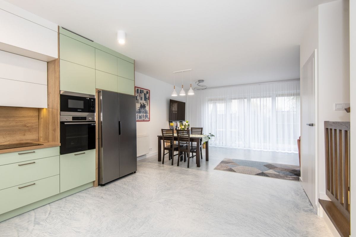 Dom 4 pokojowe na Sprzedaż