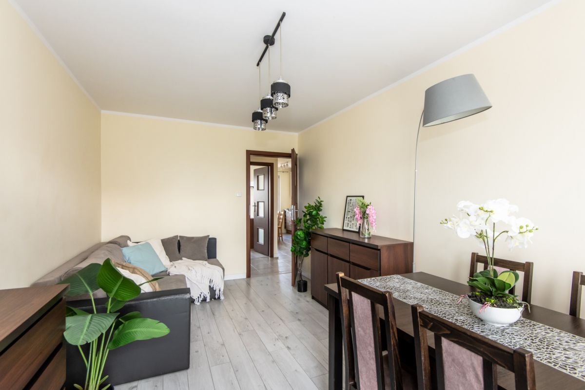 Mieszkanie 3 pokojowe na Sprzedaż