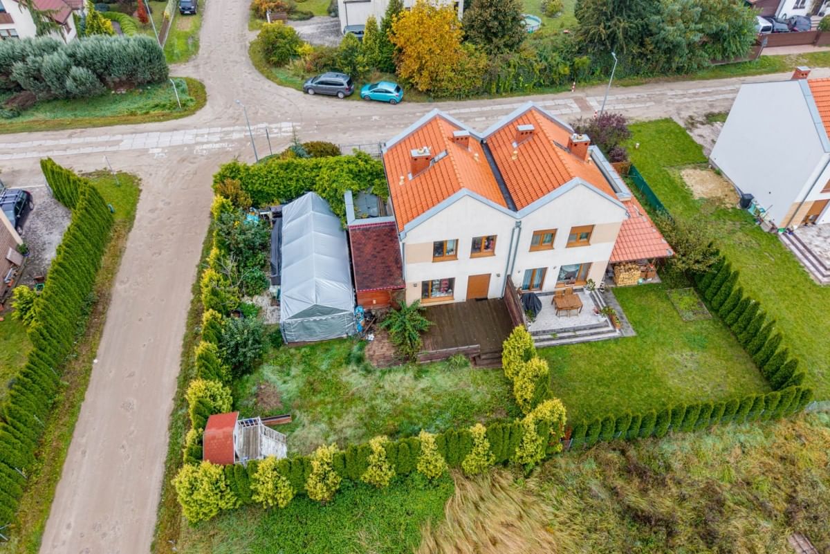 Dom 4 pokojowe na Sprzedaż