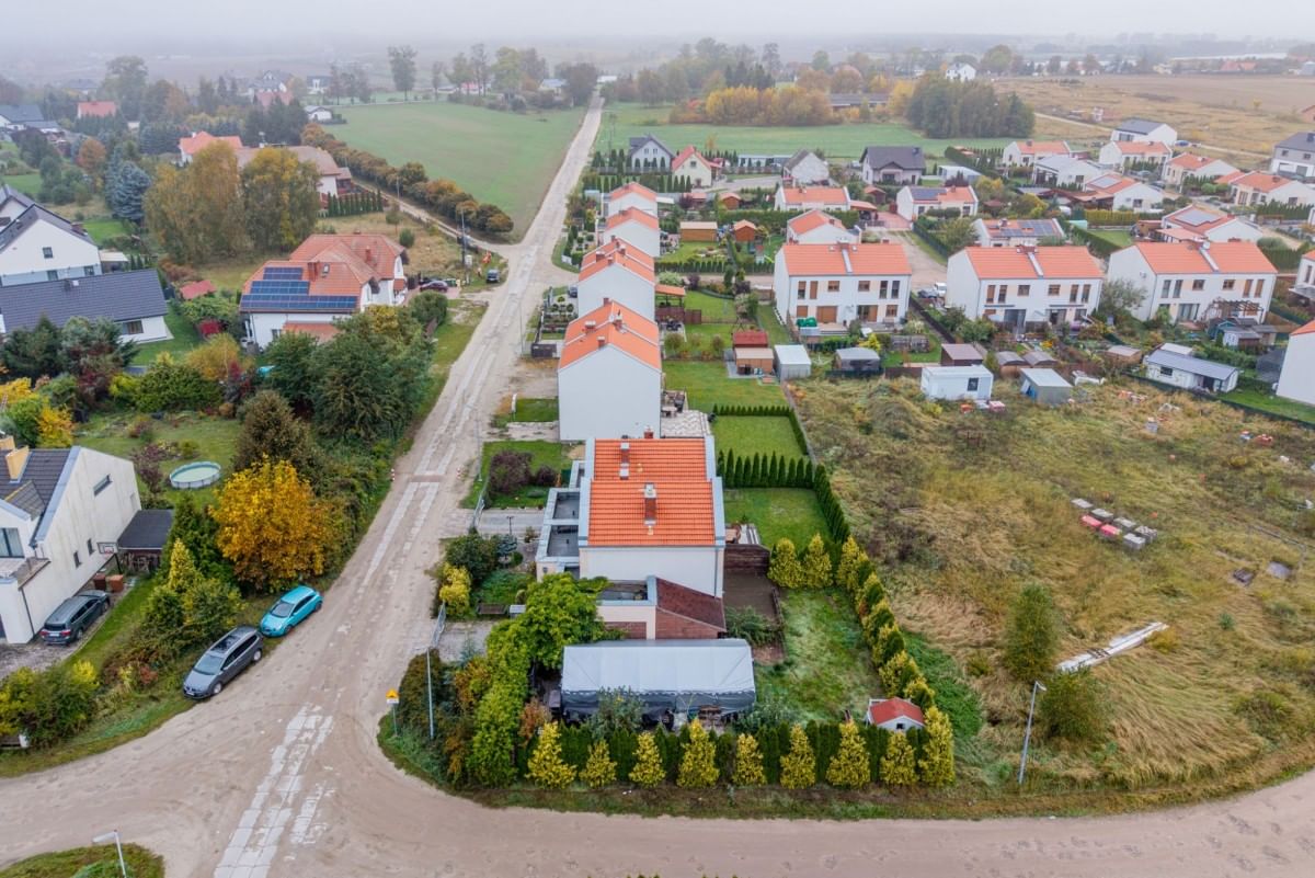 Dom 4 pokojowe na Sprzedaż