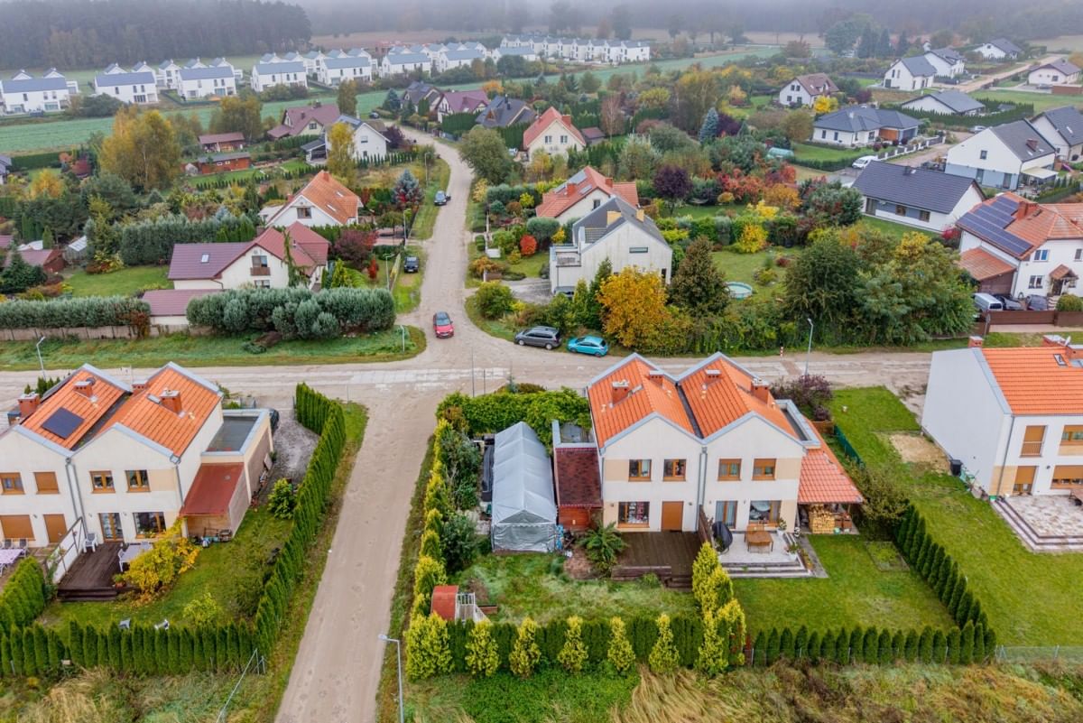 Dom 4 pokojowe na Sprzedaż