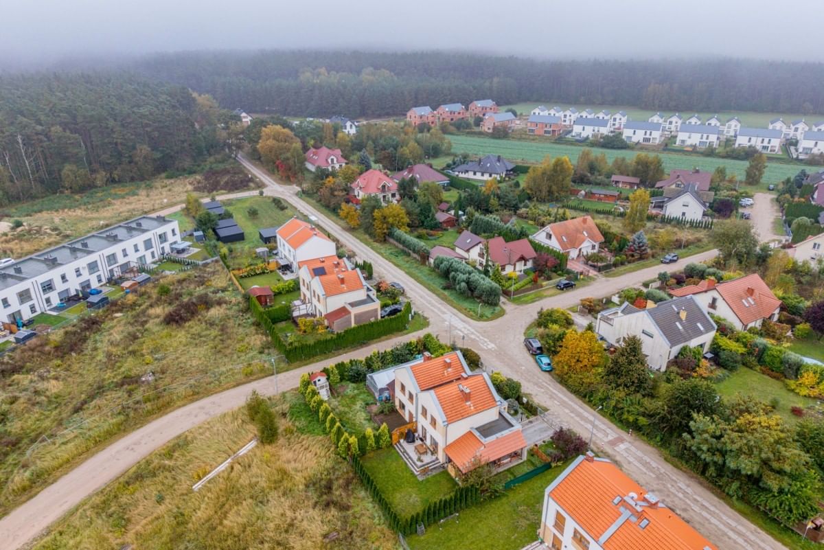 Dom 4 pokojowe na Sprzedaż