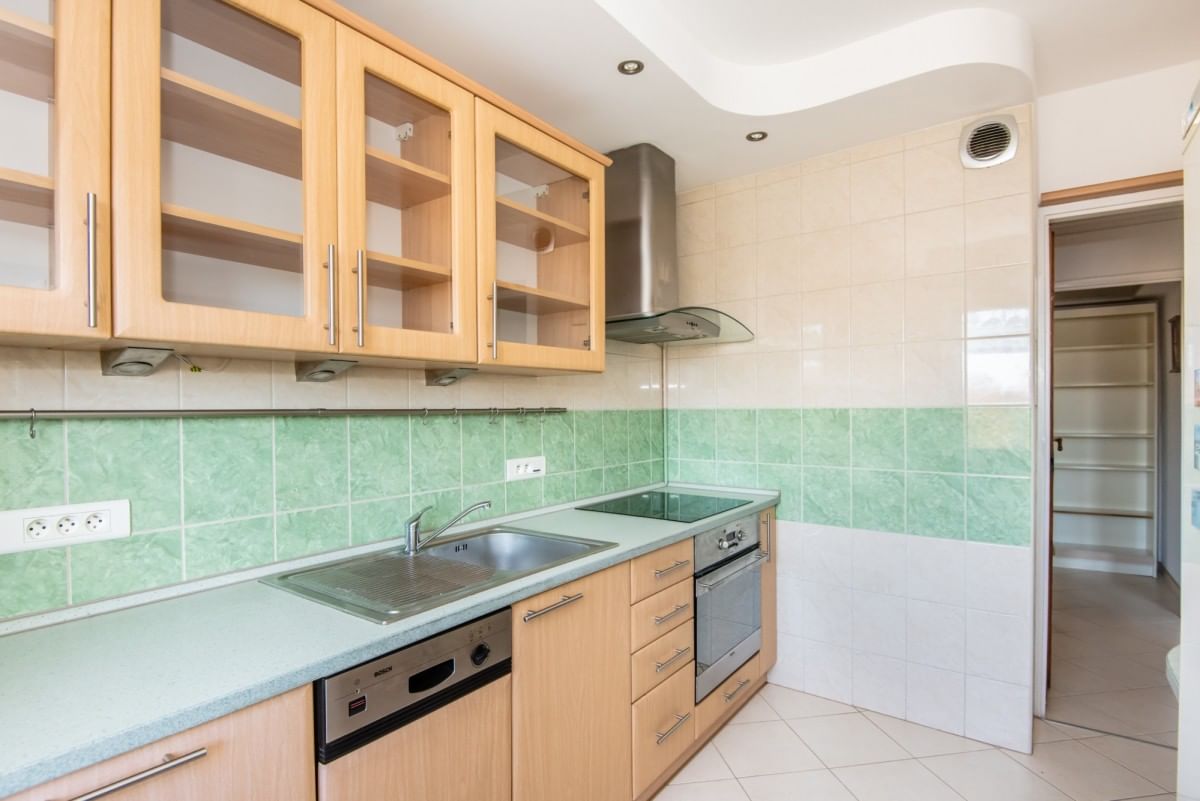 Mieszkanie 3 pokojowe na Sprzedaż