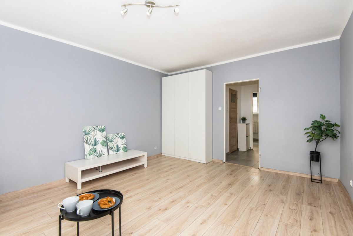 Mieszkanie 1 pokojowe na Sprzedaż