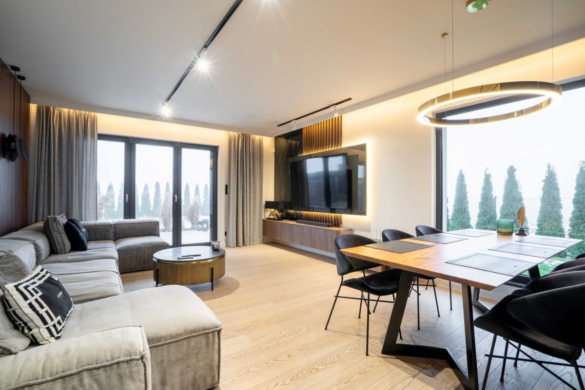 Dom 4 pokojowe na Sprzedaż